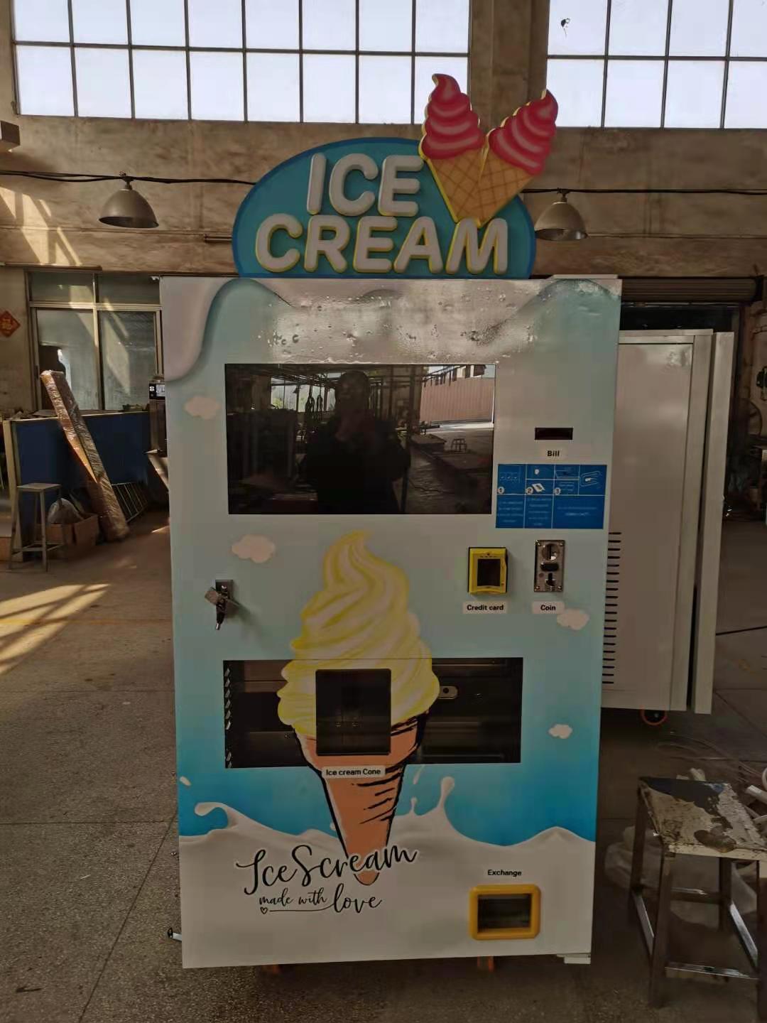 Máquina expendedora de helados para servicio las 24 horas.